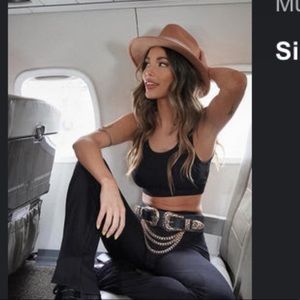 Fashion Nova Gold Belt